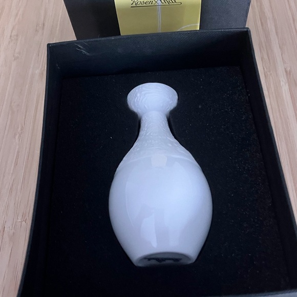 Rosenthal Bjorn Wiinblad Zauberflote Magic Flute White Mini Vase 11cm - Picture 7 of 10